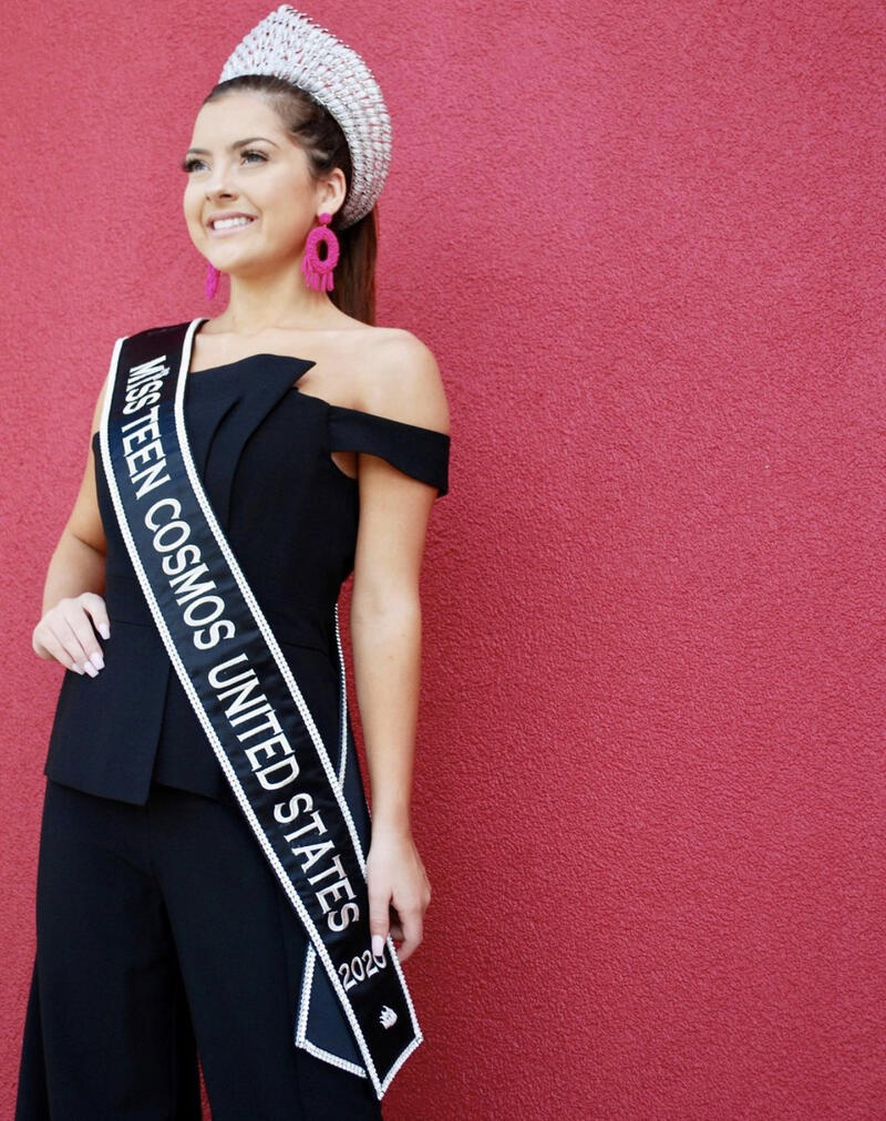 Teen Miss Cosmos United States