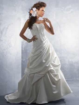 Alfred Angelo Wedding Gown 2170