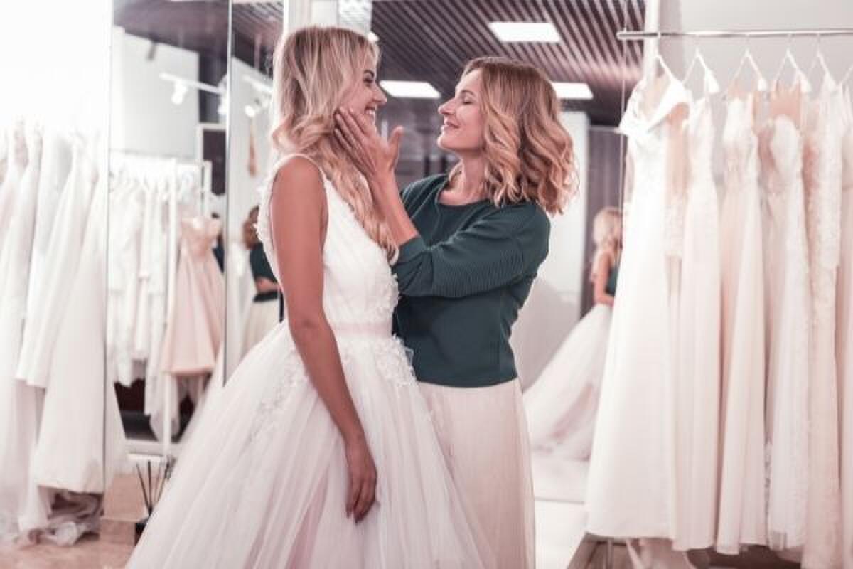 5 Dos and Don’ts for Mother of the Bride Dress Shopping