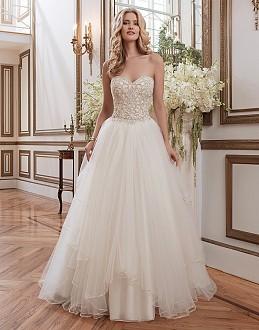 Beaded venice lace and tulle ball gown accentuated by a sweetheart neckline. 8786