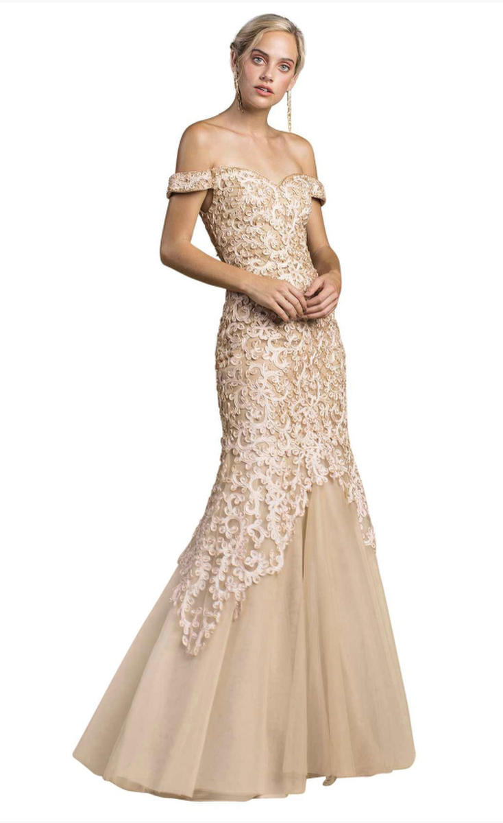 Ornamental off-the-shoulder gown with flounce A0401