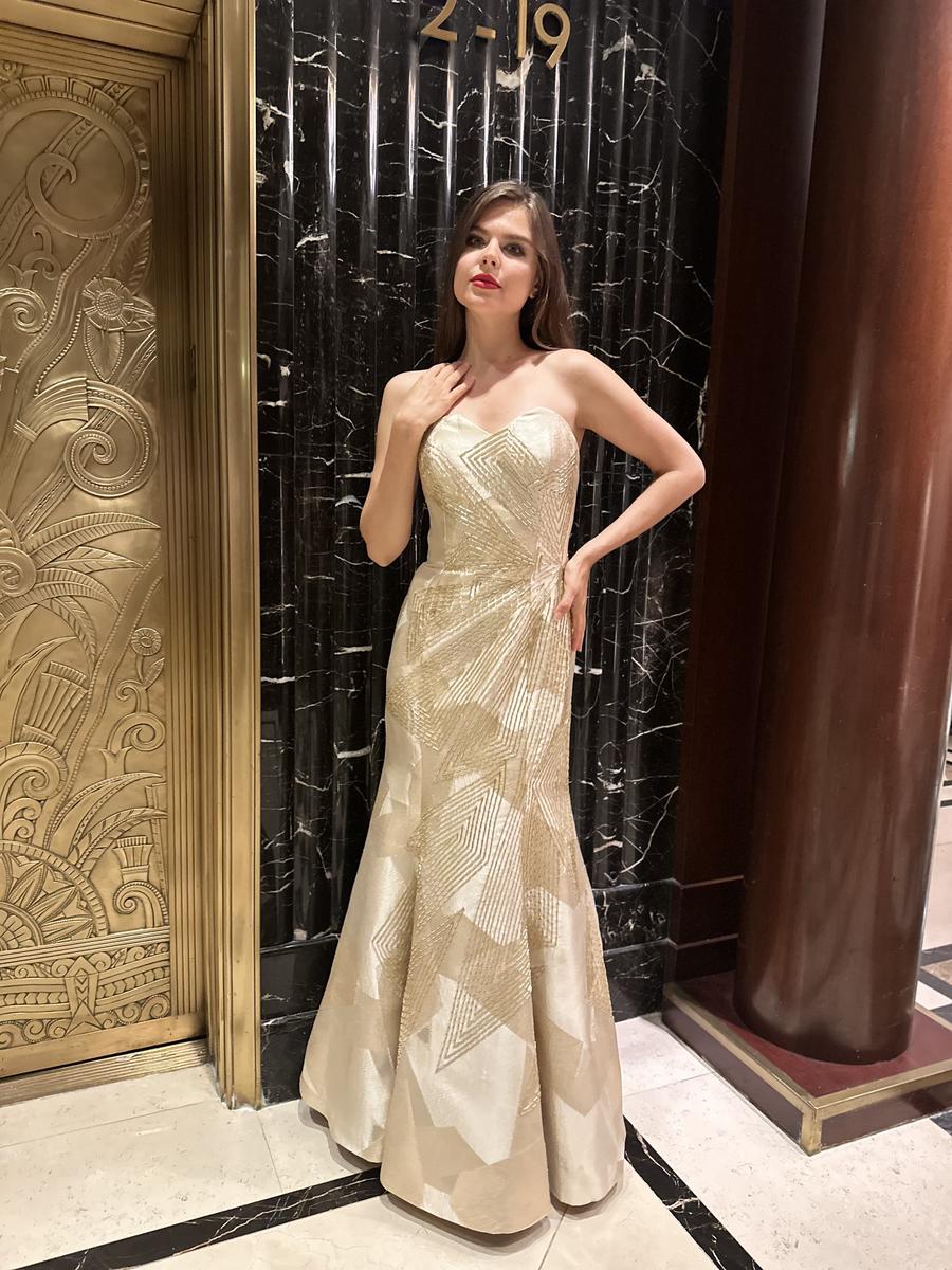 Fouy Chov Couture 2126NSL