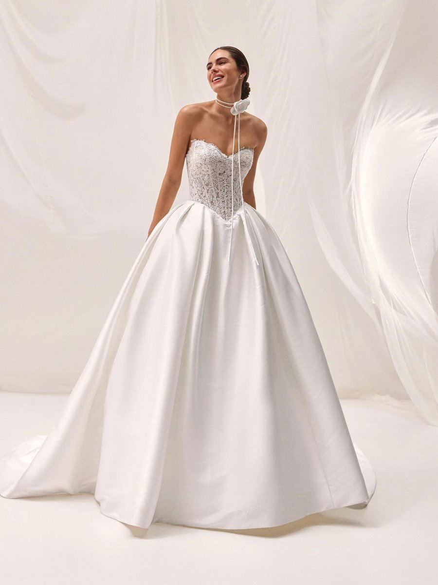 Pronovias Nager