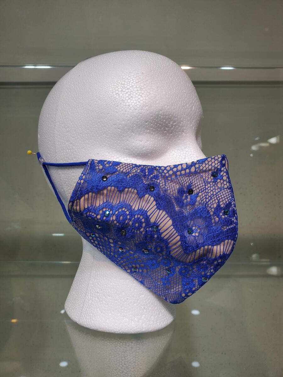 O'Livis Couture Custom Lace Mask 4