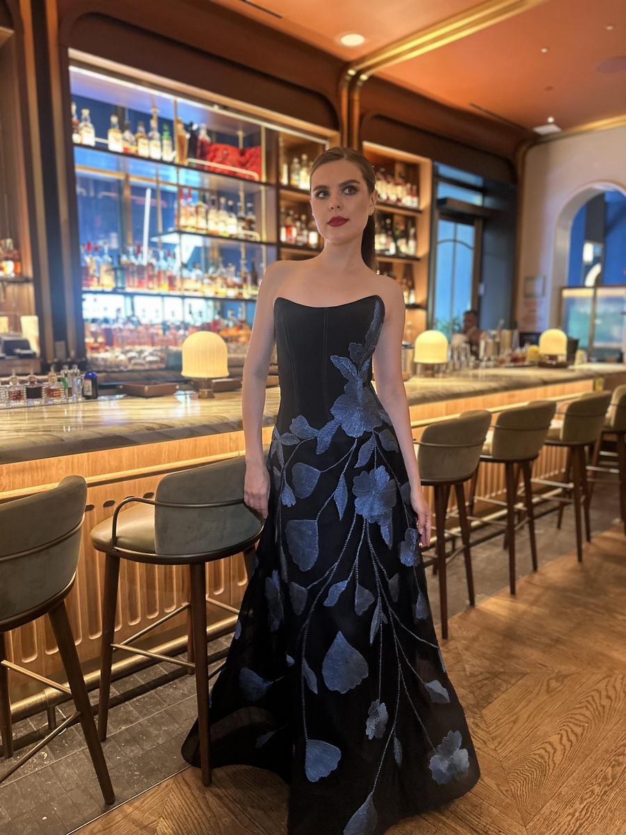 Fouy Chov Couture 2129