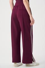 Image of 264612-Jogger