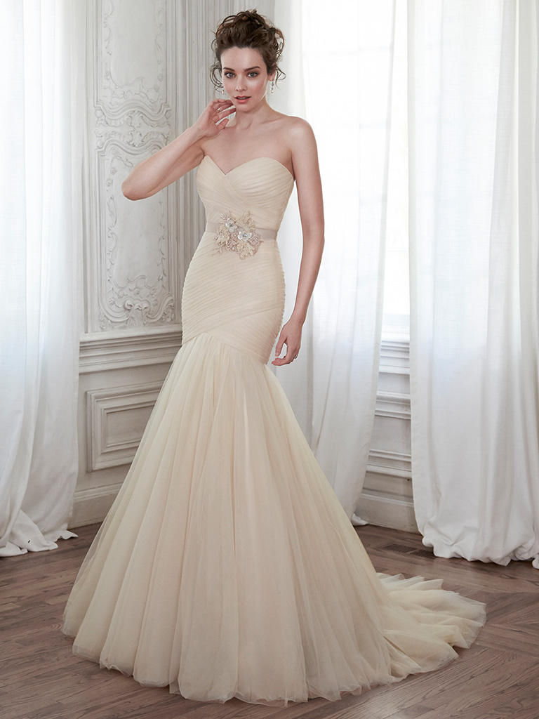 Maggie Sottero Lacey FB5MZ134