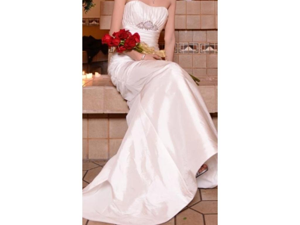 Mori Lee Wedding dress trumpet, corset lace up back , sweet heart 21360