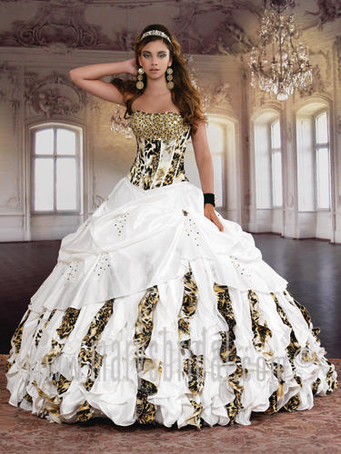 Mary's Quinceanera - Princess Collection 4Q767