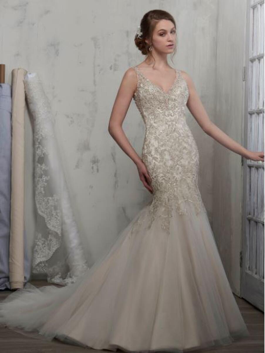 Mary's Couture Damour Bridal D8168