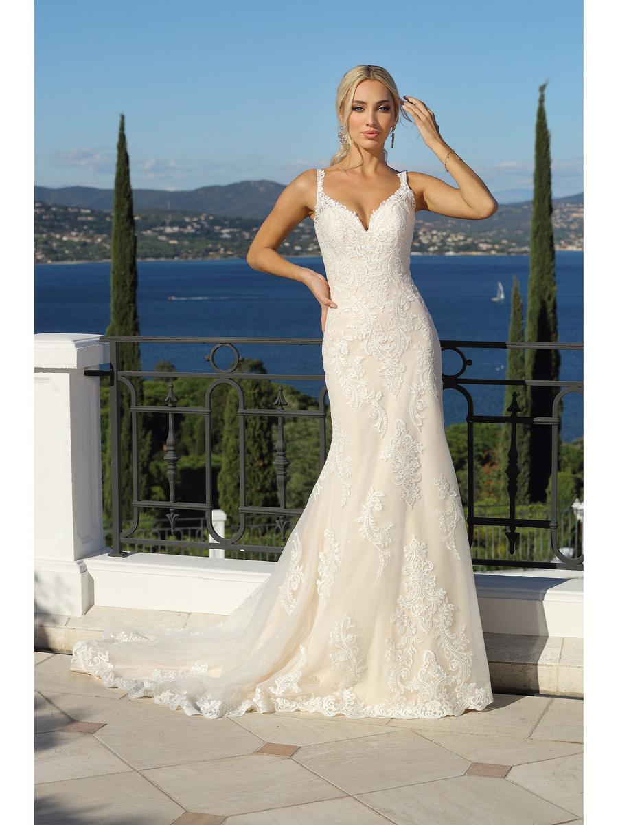 Lady Bird 422027 Lace Wedding Gown 422027
