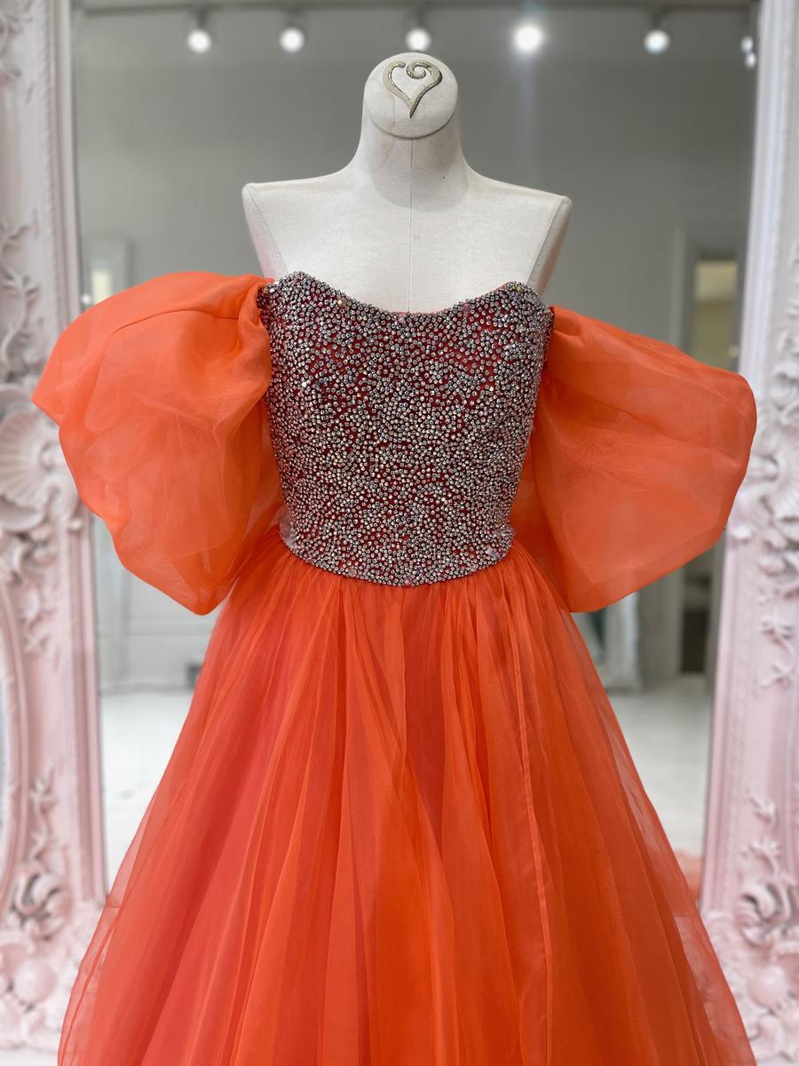 45683 Miss Priss Prom and Pageant store, Lexington, Kentucky, largest selection of Sherri Hill prom gowns 45683 Miss Priss Prom and Pageant store, Lexington, Kentucky, largest selection of Sherri Hill prom gowns