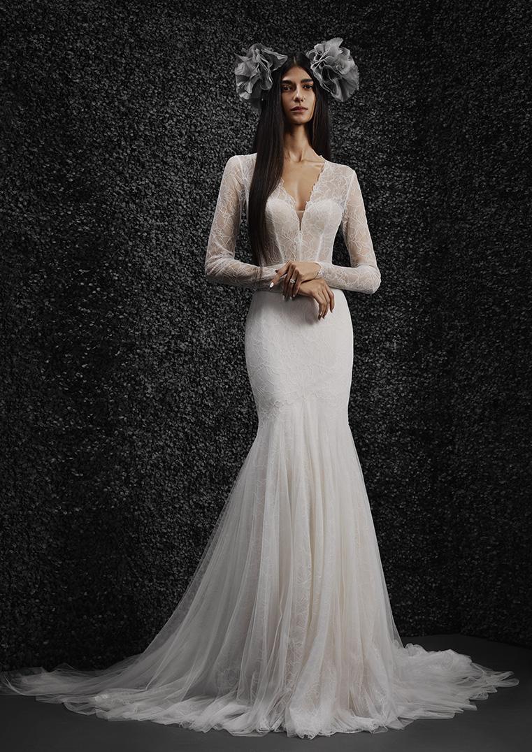Vera Wang Bride- Fit & flare wedding dress with 