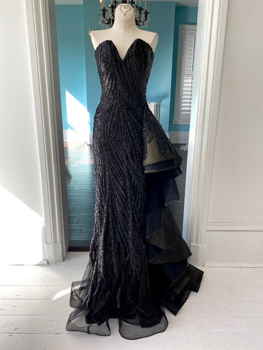 Juan Carlos Pinera black sequins fitted gown