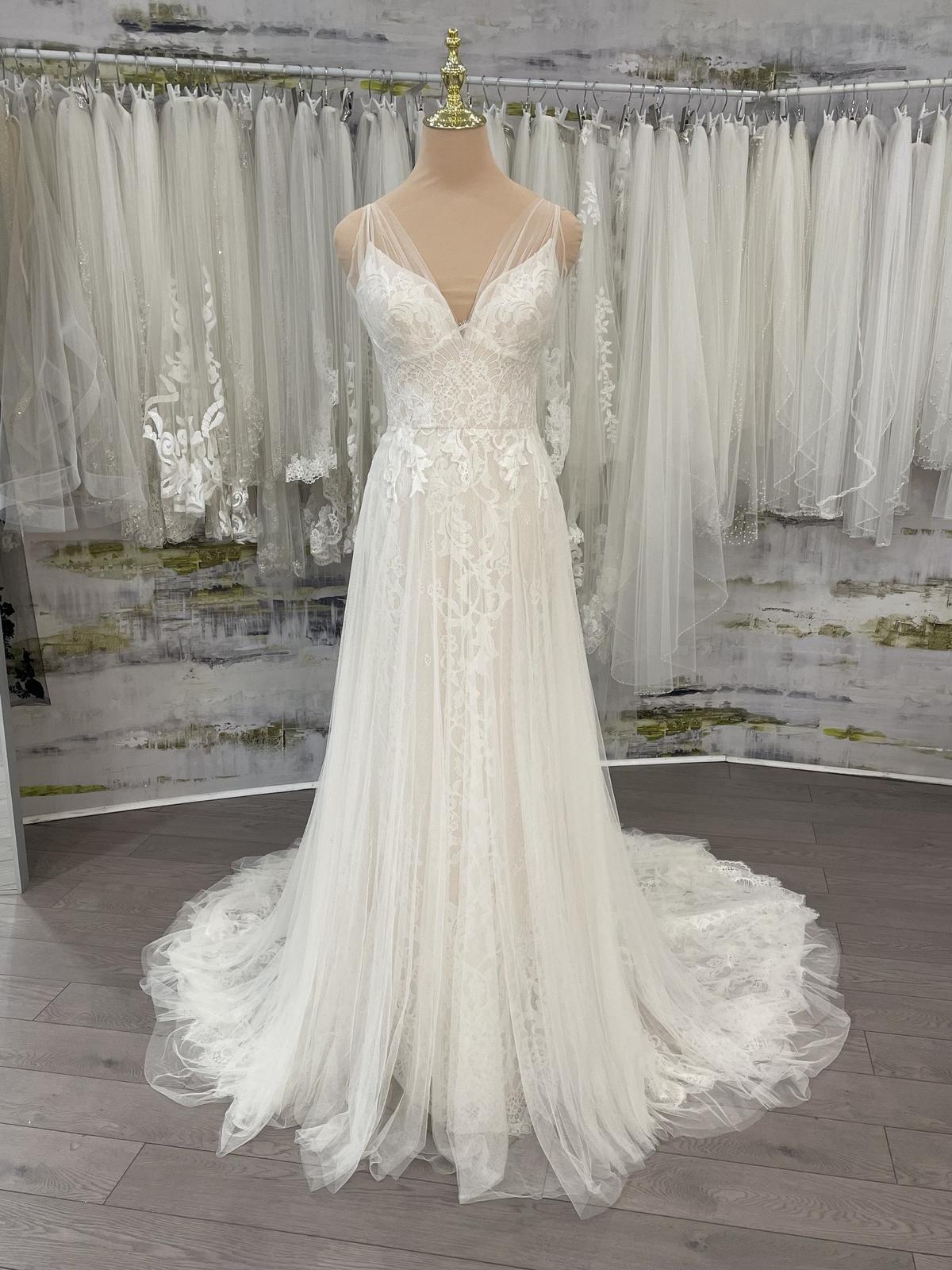 Ivory/Sable sz 12 SKU 42108