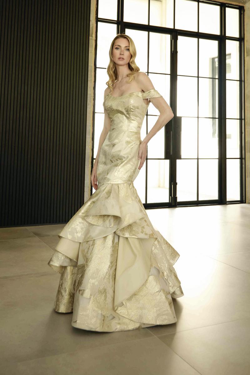 Kelly Chase Couture 25-531