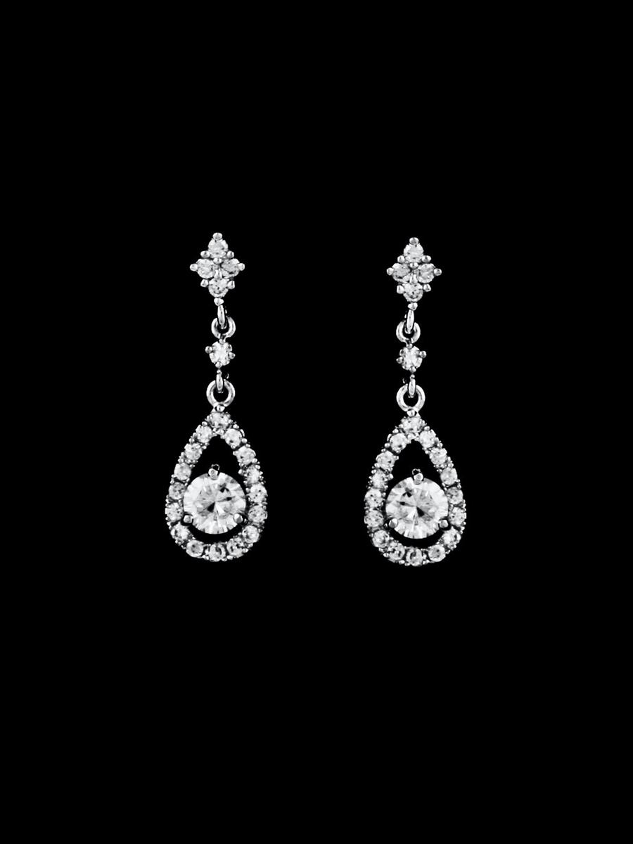 DS BRIDAL    DAE SUNG . - Open Oval Drop Earring