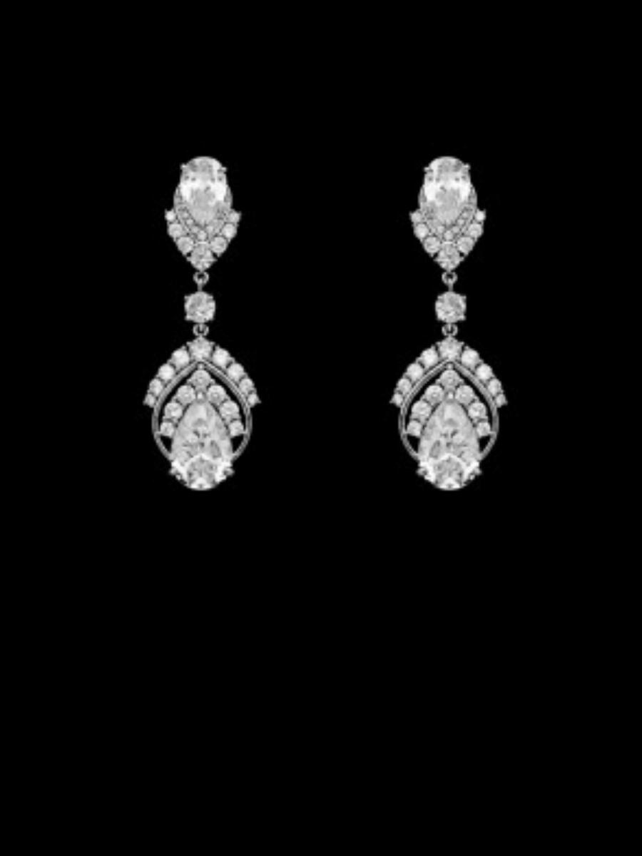 DS BRIDAL    DAE SUNG . - Cubic Zirconia Drop Earring