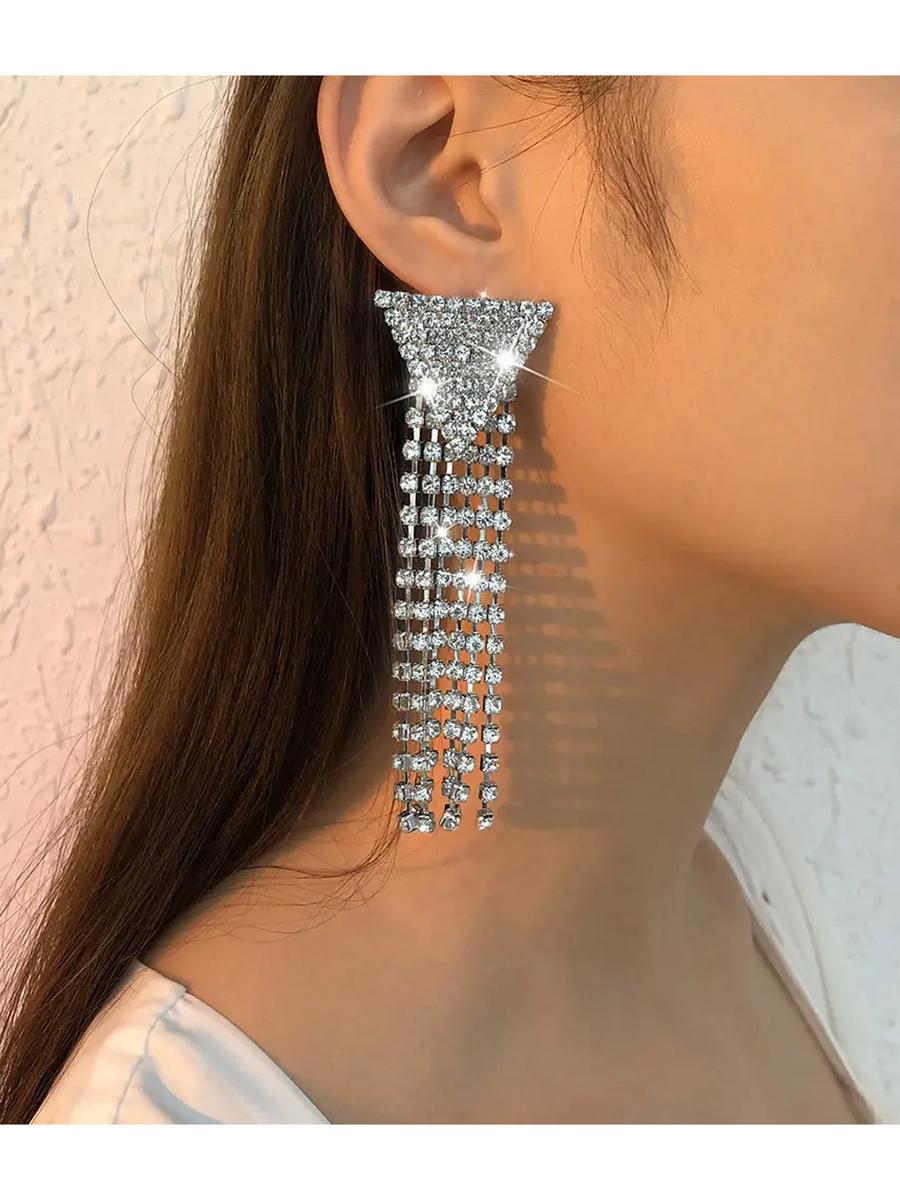 Markey (Faire) - Inverted Triangle Drop Earring