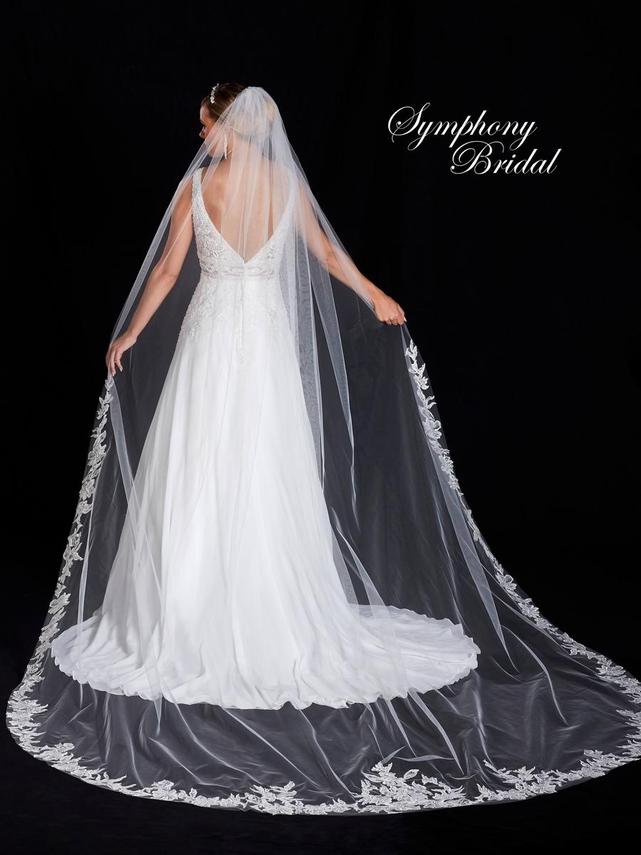 Symphony Bridal - Veil with Lace Edge