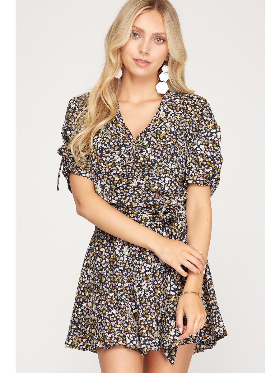 SHE AND SKY - Print Puff Short Sleeve Romper SS7803