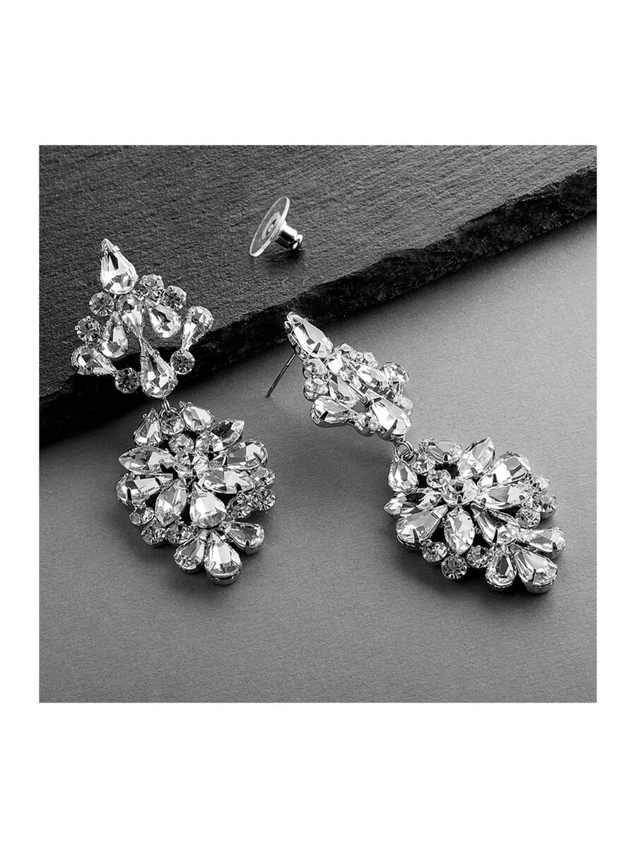 MARIELL - Dazzling Crystal Statement Earrings for Weddings o 4639E