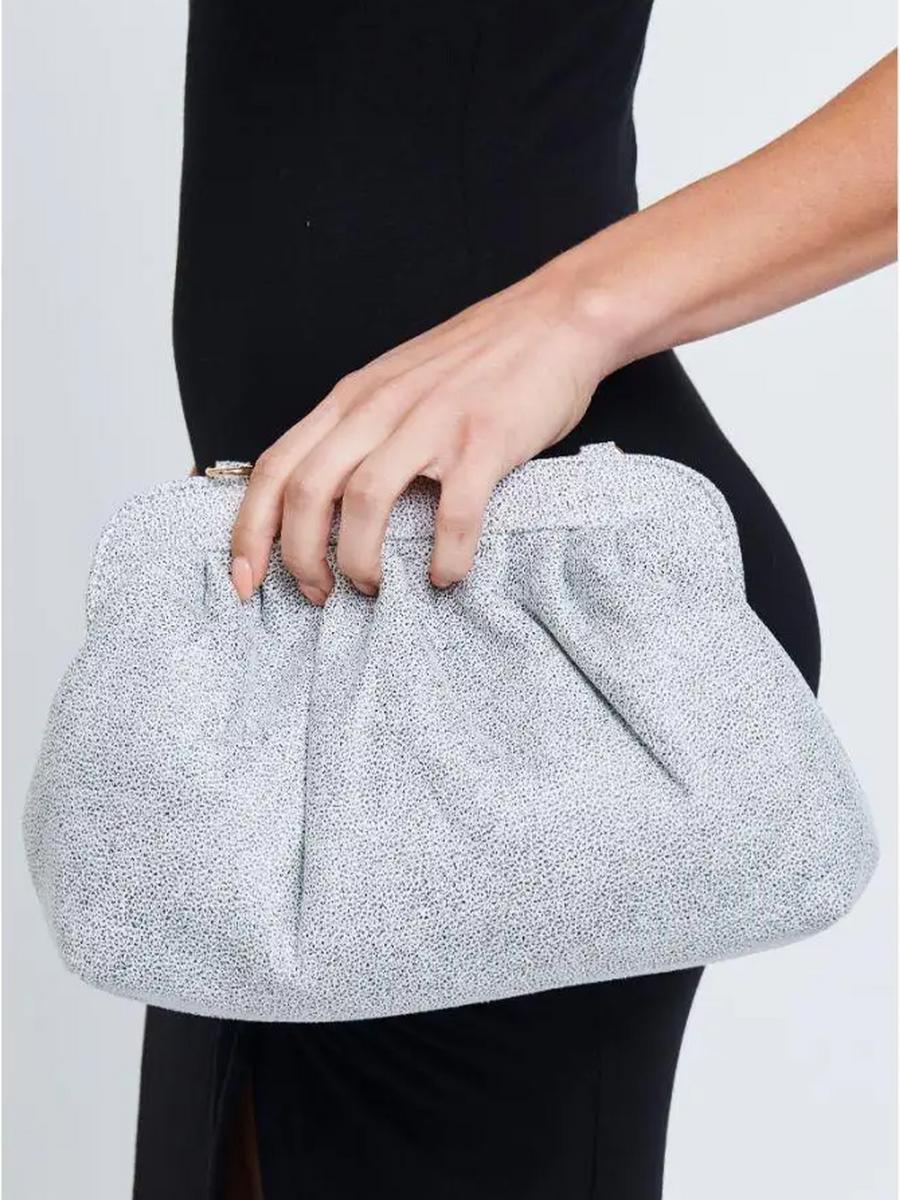 Urban Expressions - Soft Large Clutch 23801
