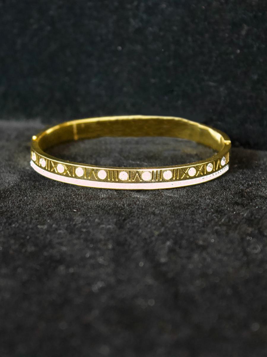 STYLE BY SOPHIE INC. - Bangle With Small Stone 4068B
