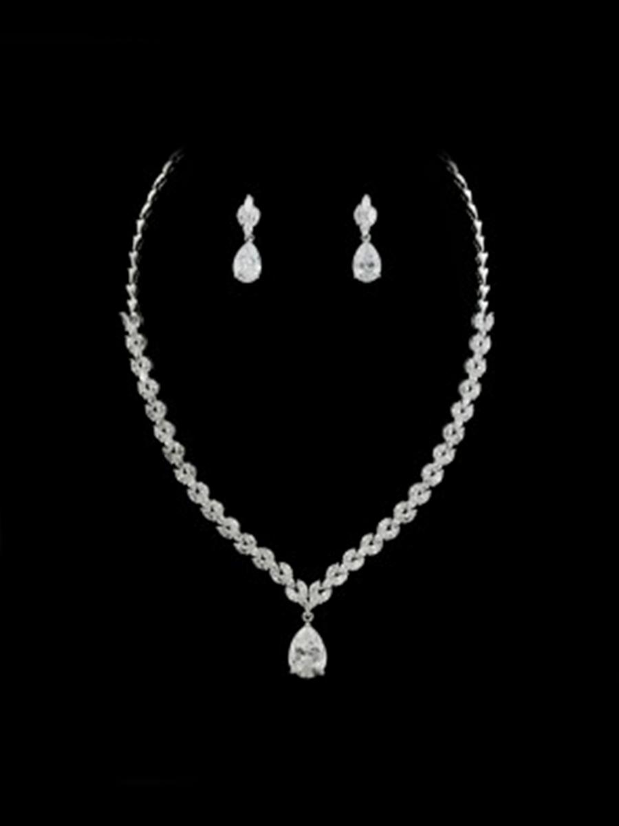 DS BRIDAL    DAE SUNG . - Cubic Zirconia Earring Necklace Set DR-248