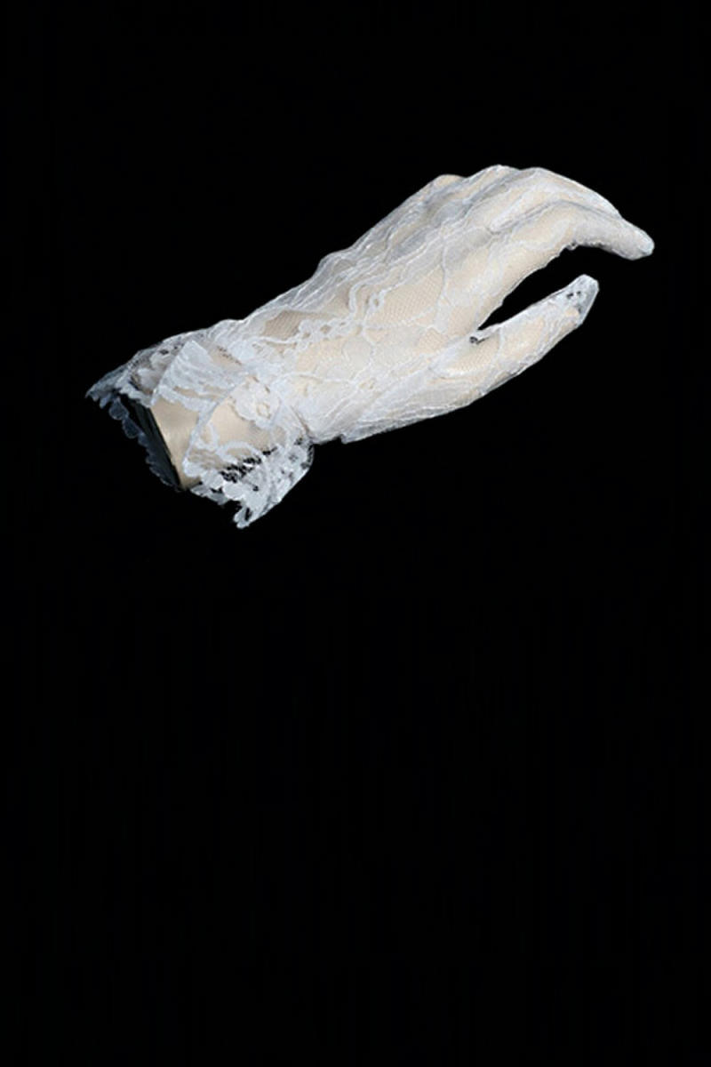 childrens white lace gloves