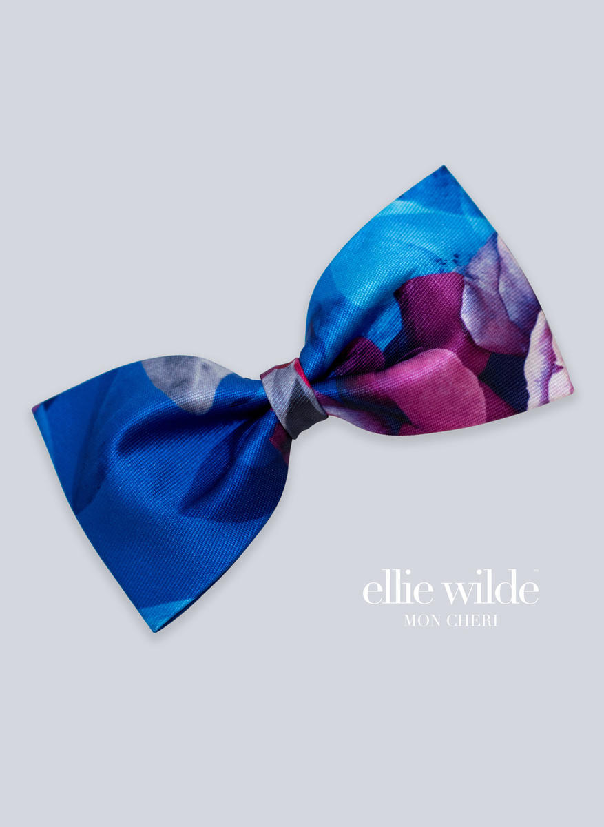 Ellie Wilde Signature Print Bow Tie EW11801B